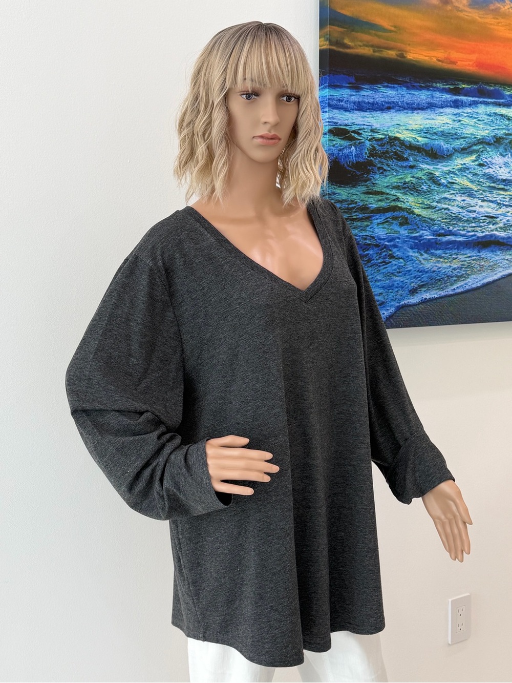 Pretty, Soft Charcoal Gray, V-Neckline, Long Sleeve, Stretch Knit Top, Size 3XL